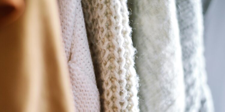 6 Trendsetting Earring Fashion Brands to Elevate Your Style