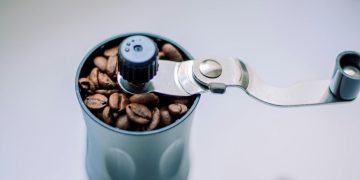 Manual Coffee Grinders: Unlocking Fresh Flavor at Home